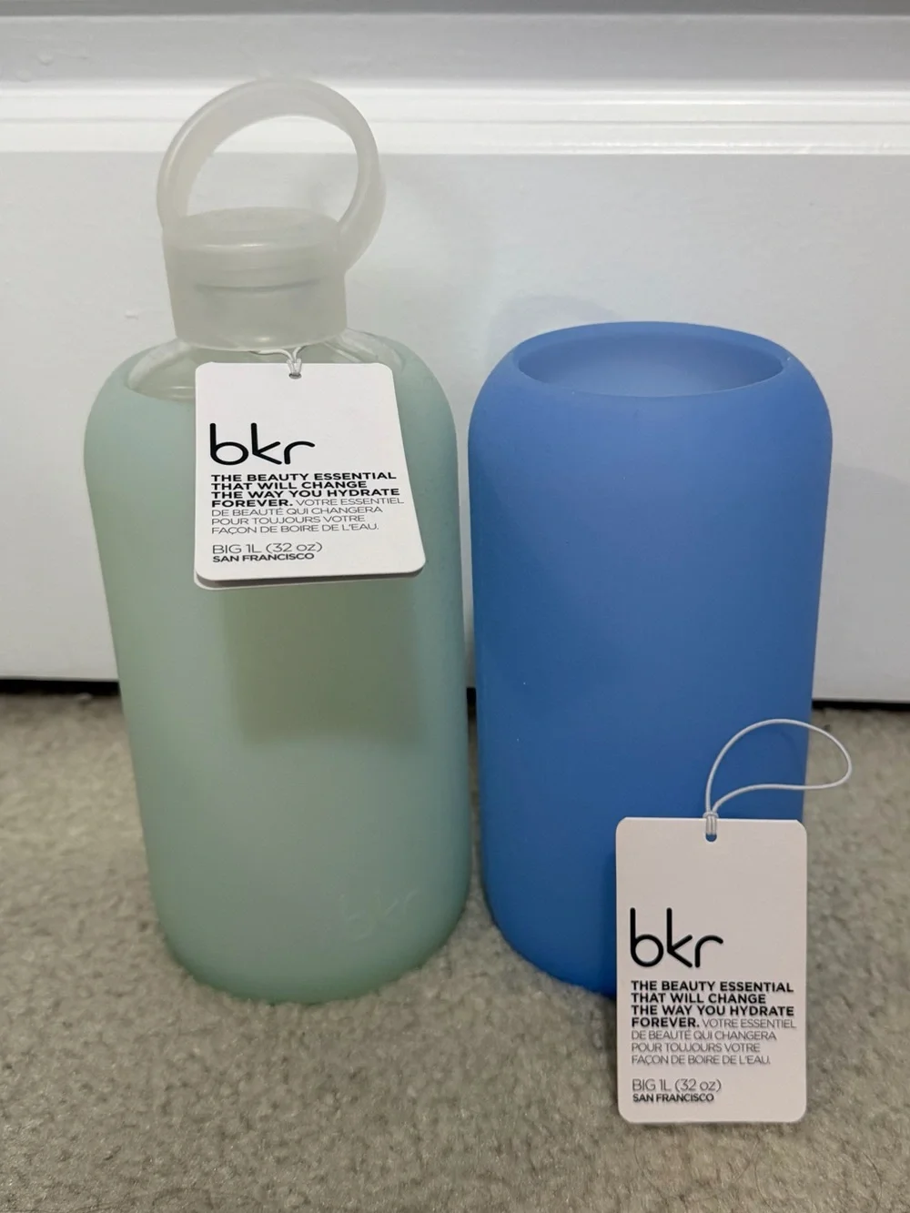 bkr Big 1L Haven Glass Water Bottle with Bonus Leo Sleeve - Picture 1 of 2